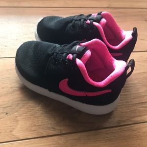 NIKE baby girl shoes